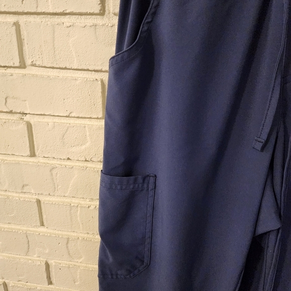 Womens Scrubs Navy Small TWO PAIRS Easy Stretch Brand - Picture 2 of 5